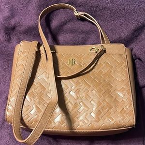 Tommy Hilfiger purse